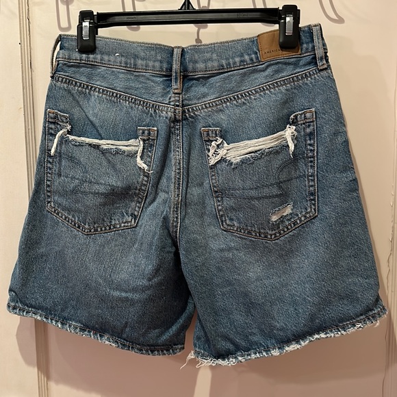 AE 90s boyfriend shorts size 6 - Picture 2 of 5